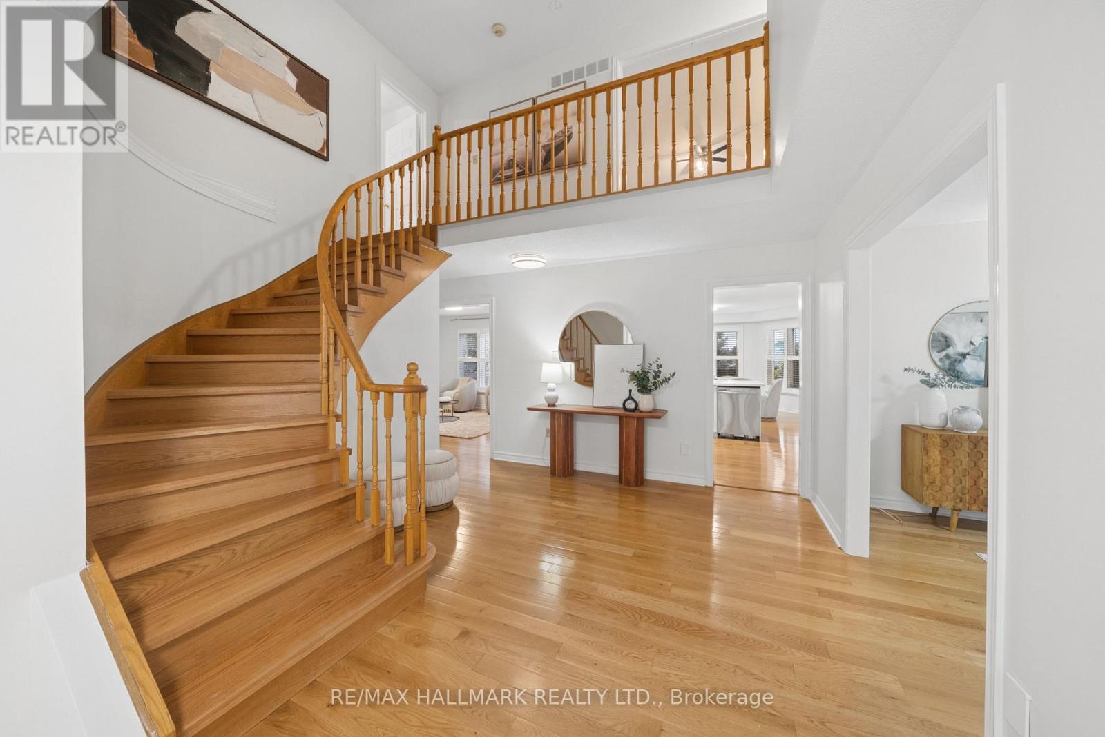 353 Rouge Hill Court, Pickering, Ontario  L1V 6L5 - Photo 4 - E14122390