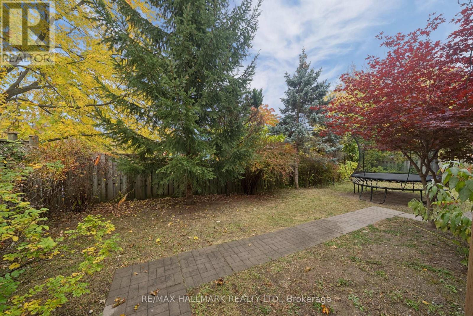 353 Rouge Hill Court, Pickering, Ontario  L1V 6L5 - Photo 44 - E14122390