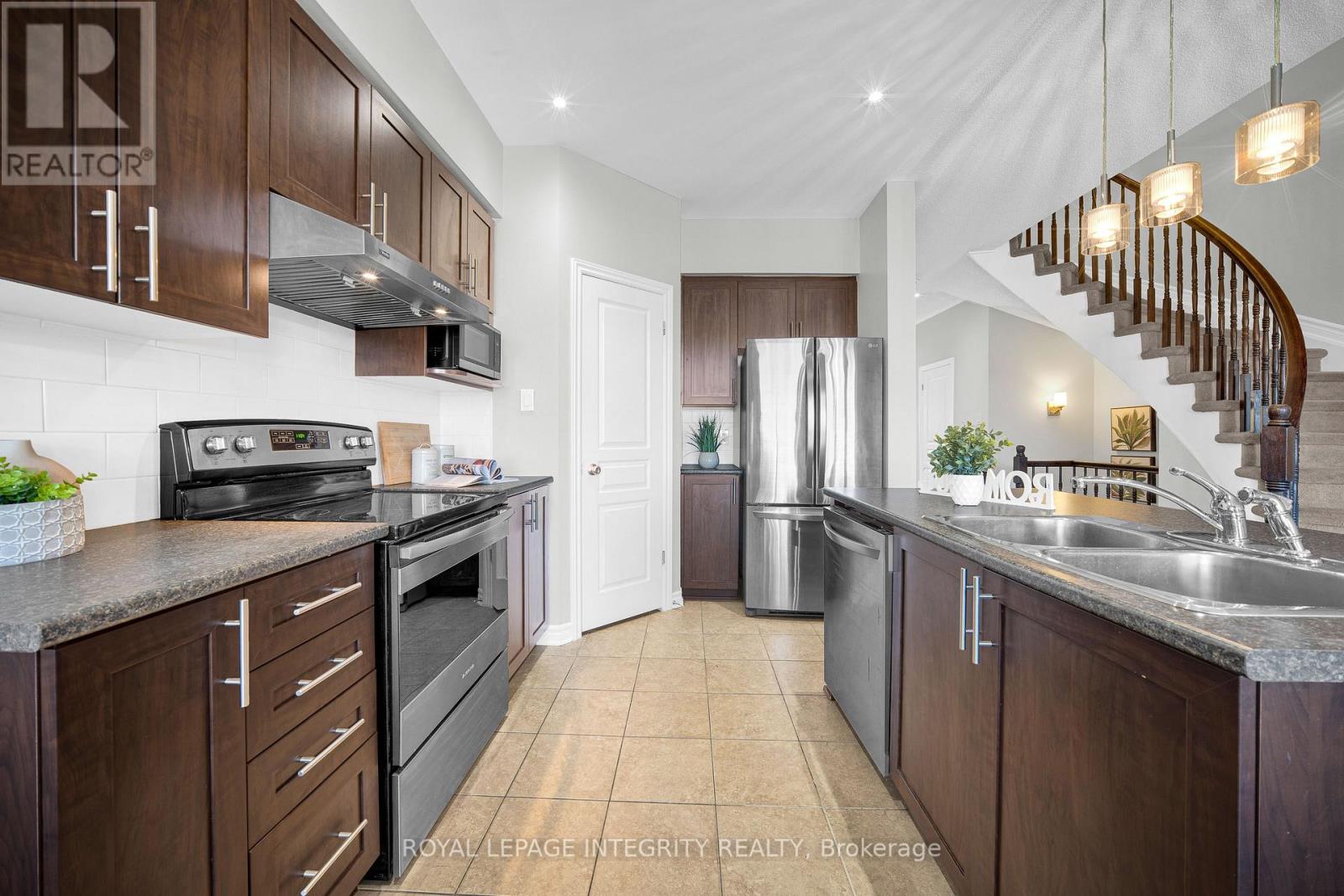104 Watchhorn Grove, Ottawa, Ontario  K1V 2N2 - Photo 17 - X14122432