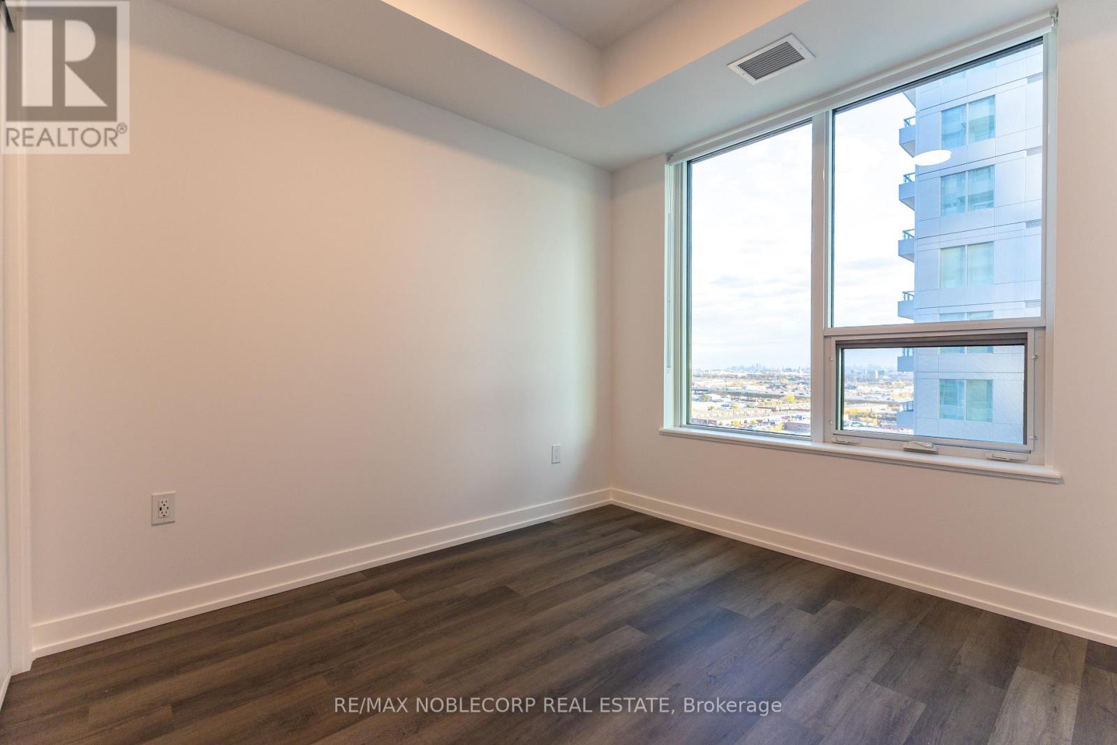 1707a - 5 Meadowdale Road, Vaughan, Ontario  L4K 0C7 - Photo 13 - N14122392