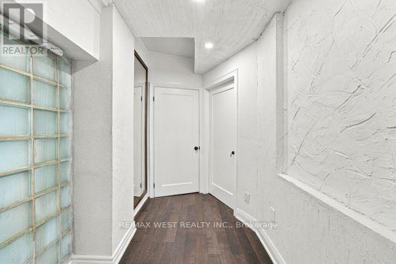 Main - 181 Cedric Avenue, Toronto, Ontario  M6C 3X7 - Photo 22 - C14114452