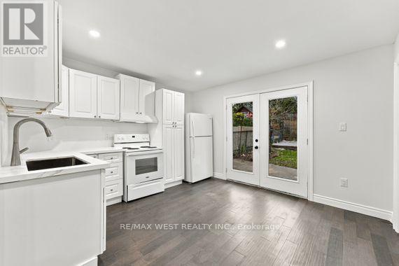 Main - 181 Cedric Avenue, Toronto, Ontario  M6C 3X7 - Photo 6 - C14114452