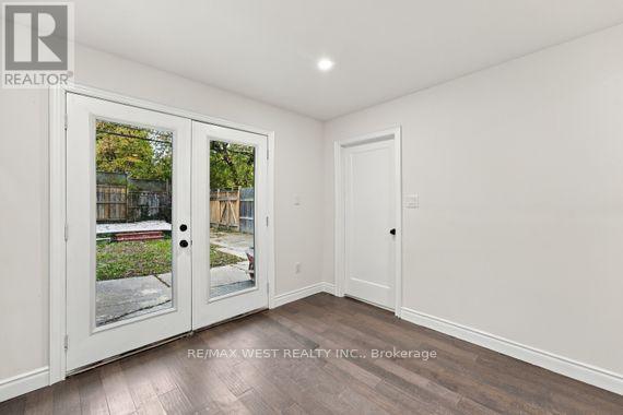 Main - 181 Cedric Avenue, Toronto, Ontario  M6C 3X7 - Photo 9 - C14114452