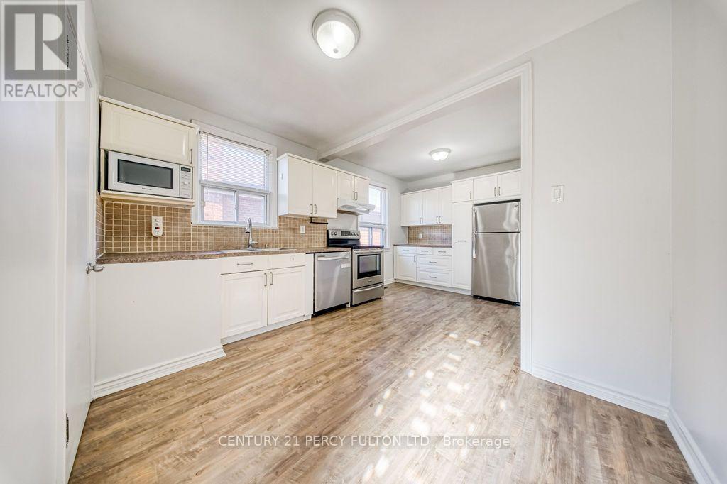 12 Silvercrest Avenue, Toronto, Ontario  M8W 2S4 - Photo 12 - W14122448