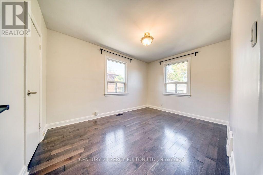 12 Silvercrest Avenue, Toronto, Ontario  M8W 2S4 - Photo 16 - W14122448