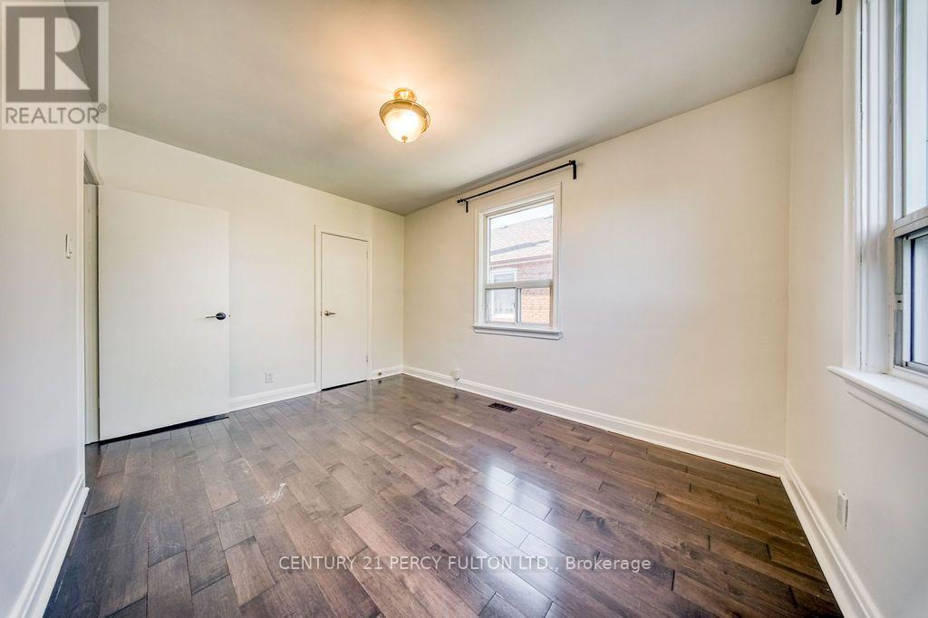 12 Silvercrest Avenue, Toronto, Ontario  M8W 2S4 - Photo 20 - W14122448