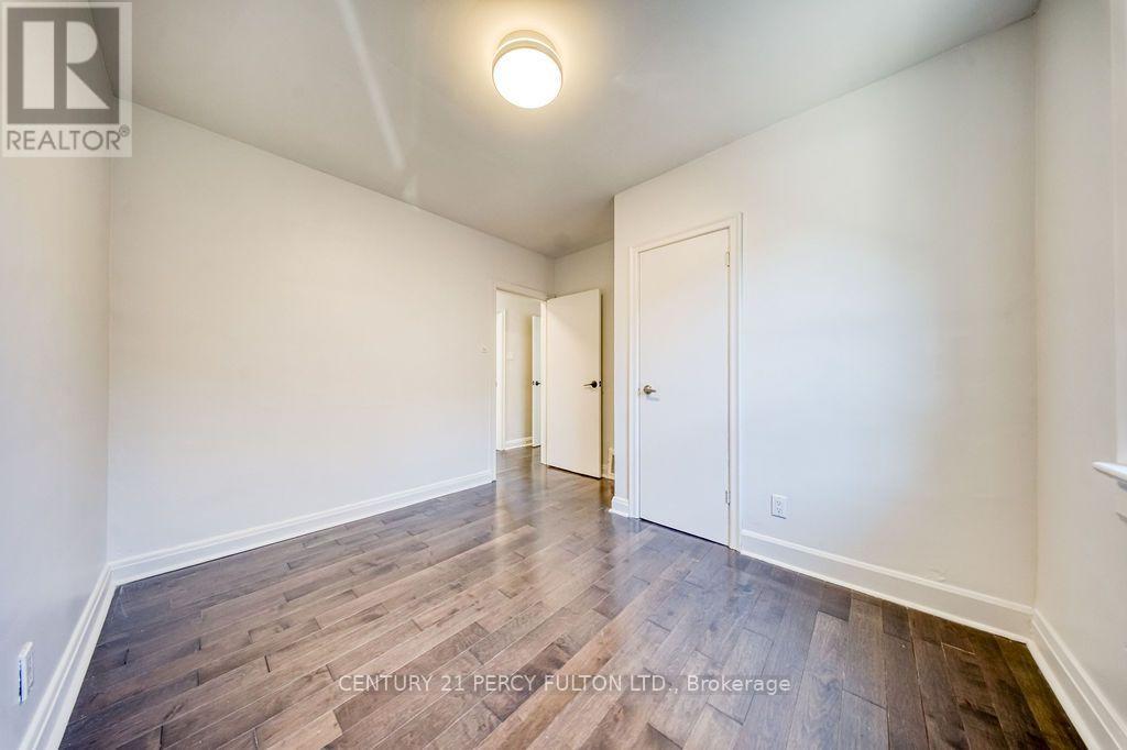 12 Silvercrest Avenue, Toronto, Ontario  M8W 2S4 - Photo 21 - W14122448