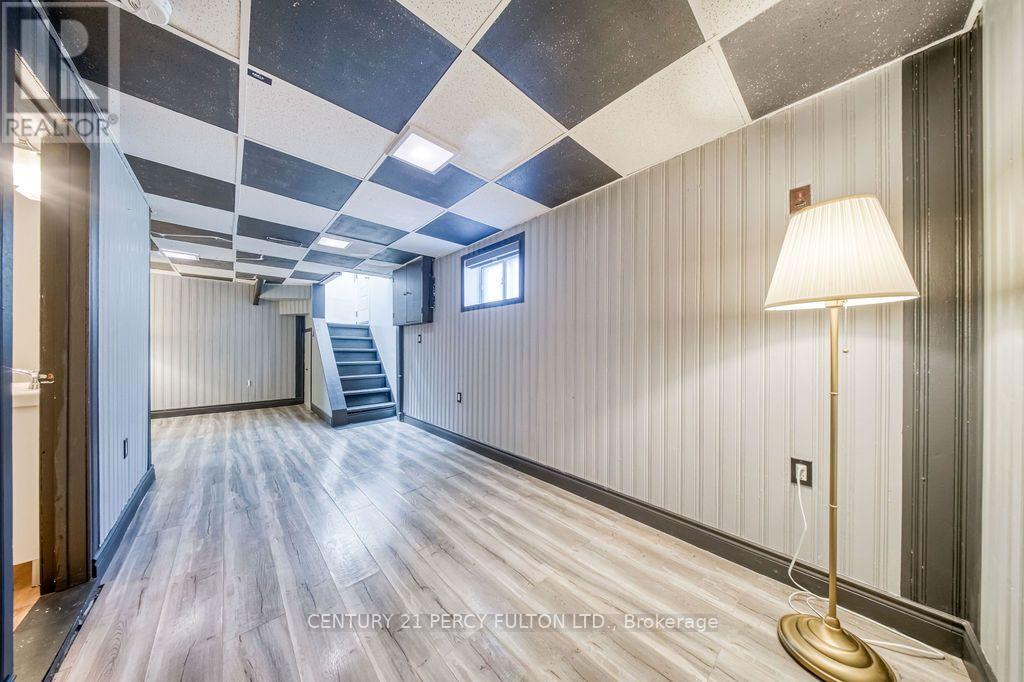 12 Silvercrest Avenue, Toronto, Ontario  M8W 2S4 - Photo 26 - W14122448