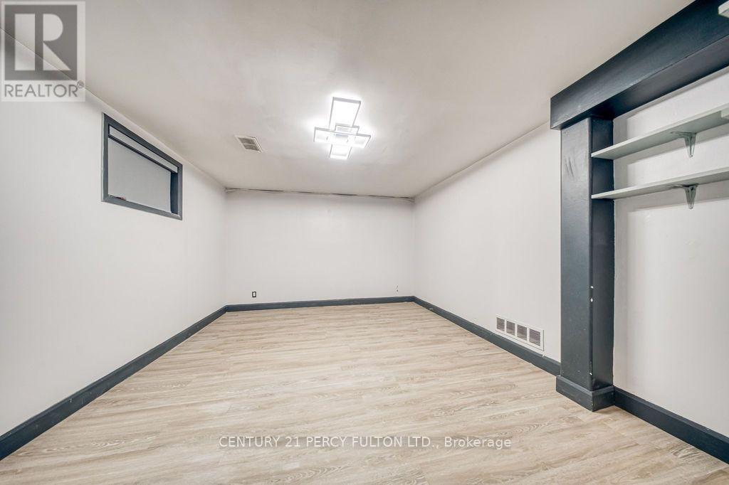 12 Silvercrest Avenue, Toronto, Ontario  M8W 2S4 - Photo 29 - W14122448