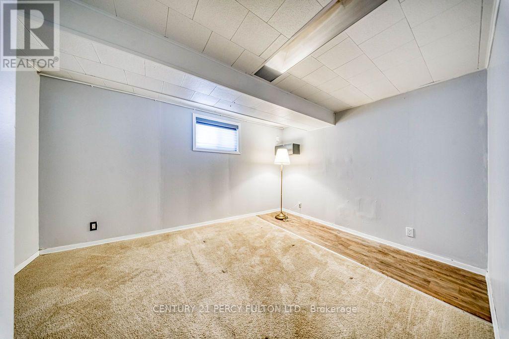 12 Silvercrest Avenue, Toronto, Ontario  M8W 2S4 - Photo 31 - W14122448