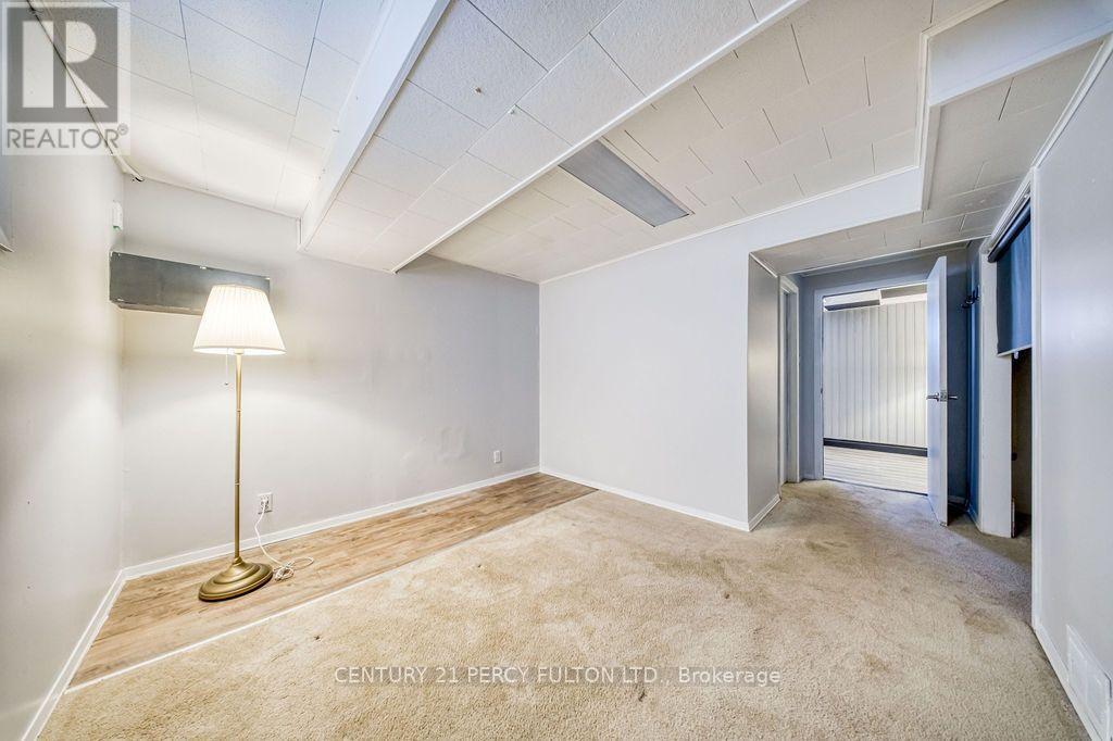 12 Silvercrest Avenue, Toronto, Ontario  M8W 2S4 - Photo 32 - W14122448