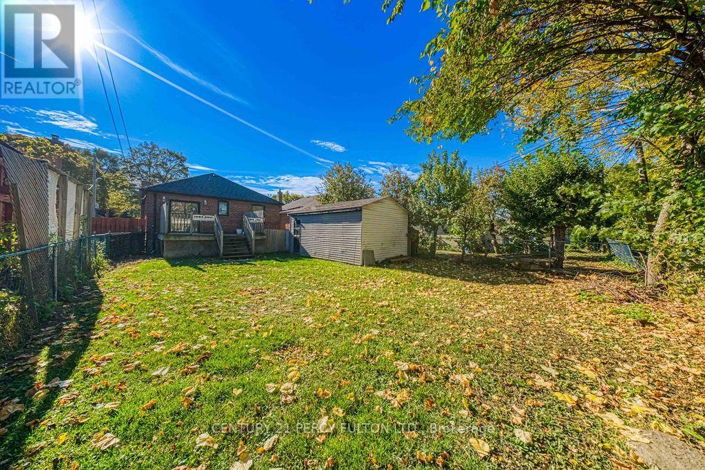 12 Silvercrest Avenue, Toronto, Ontario  M8W 2S4 - Photo 38 - W14122448