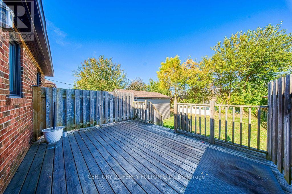 12 Silvercrest Avenue, Toronto, Ontario  M8W 2S4 - Photo 40 - W14122448