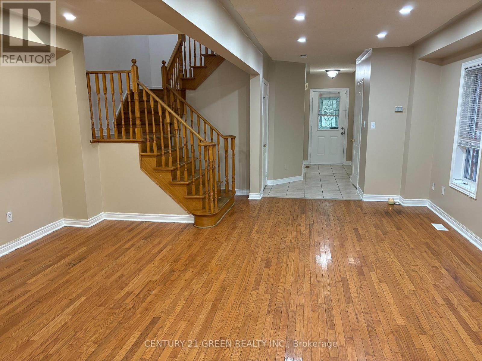 (Upper) - 598 Dolly Bird Lane, Mississauga, Ontario  L5W 1G7 - Photo 6 - W14122500