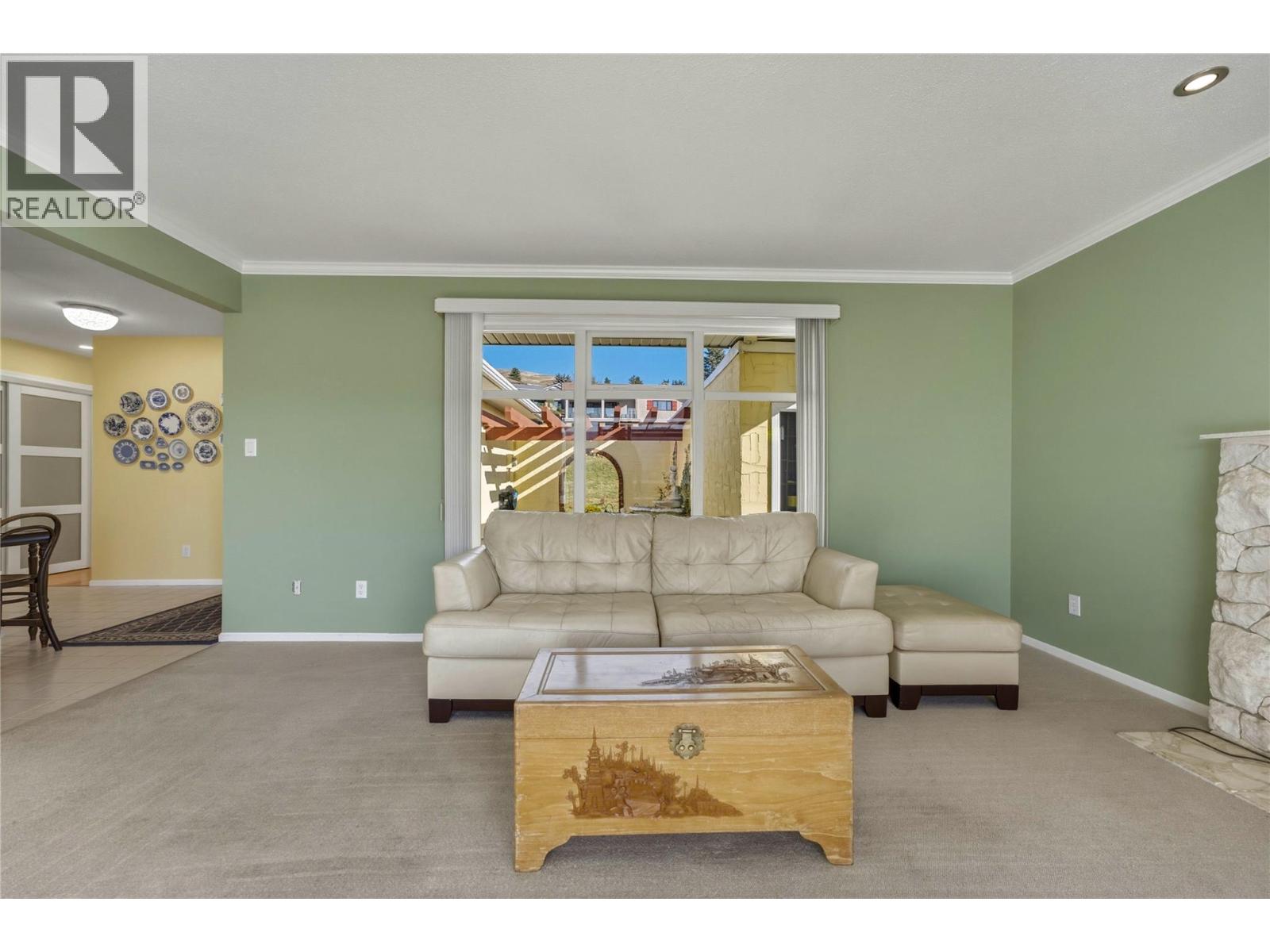 9102 Cherry Lane, Coldstream, British Columbia  V1B 1V9 - Photo 7 - 10404462