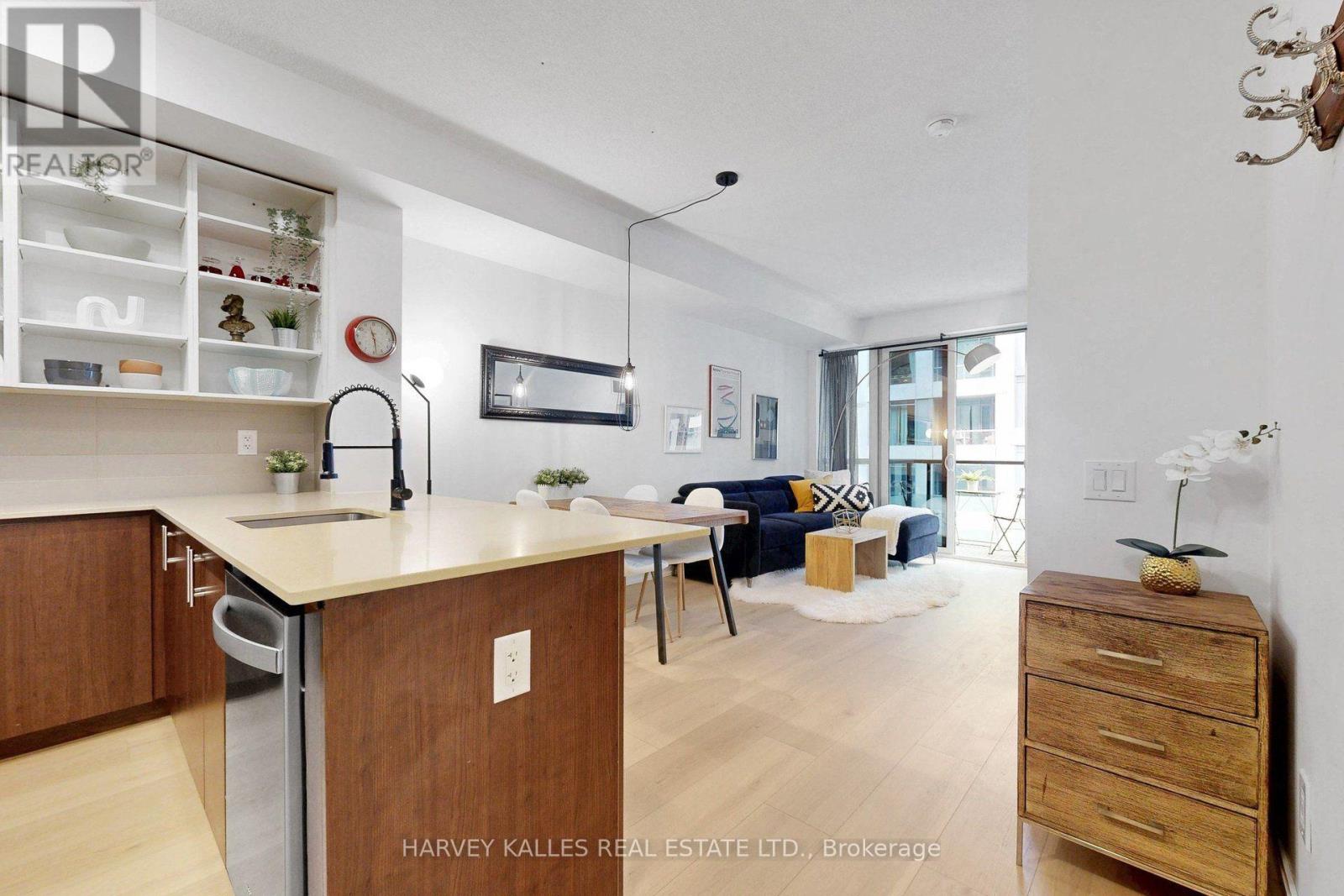 608 - 560 Front Street W, Toronto, Ontario  M5V 1C1 - Photo 17 - C14120906