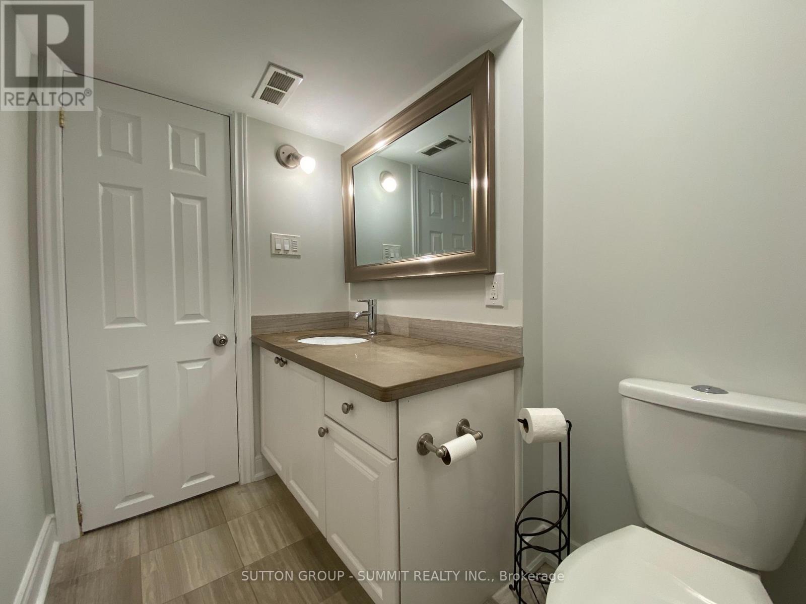 4176 Cawthra Road, Mississauga, Ontario  L4Z 1A1 - Photo 15 - W14122044