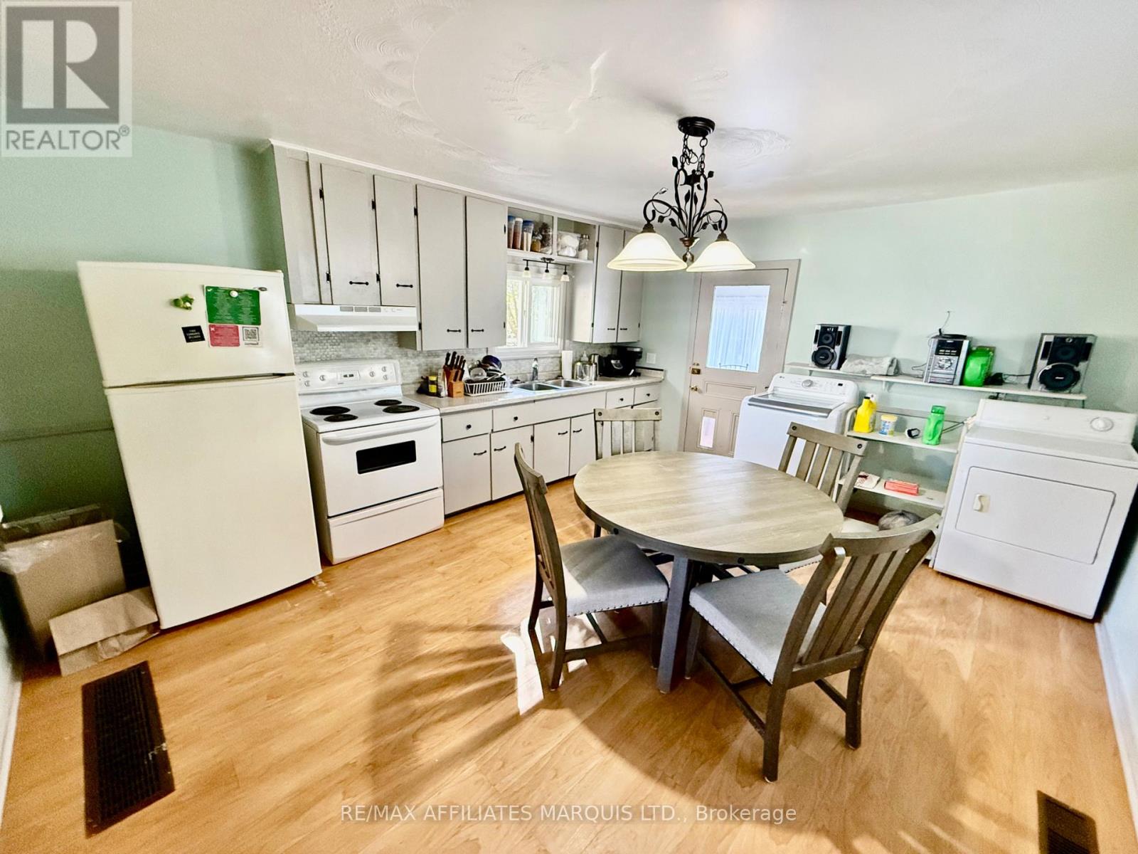 16-16a Seymour Avenue, Cornwall, Ontario K6J 4L7 - Photo 7 - X14118742