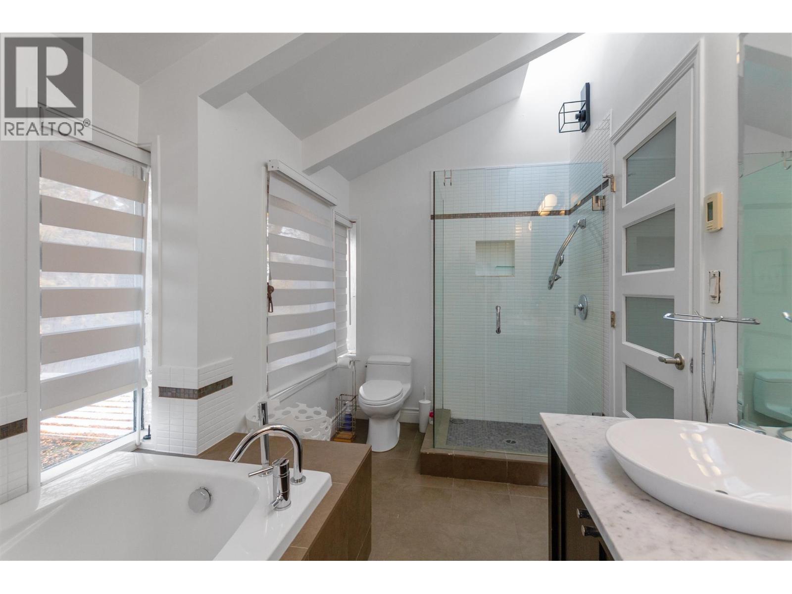 1195 W 50th Avenue, Vancouver, British Columbia  V6P 1B1 - Photo 12 - R3179028