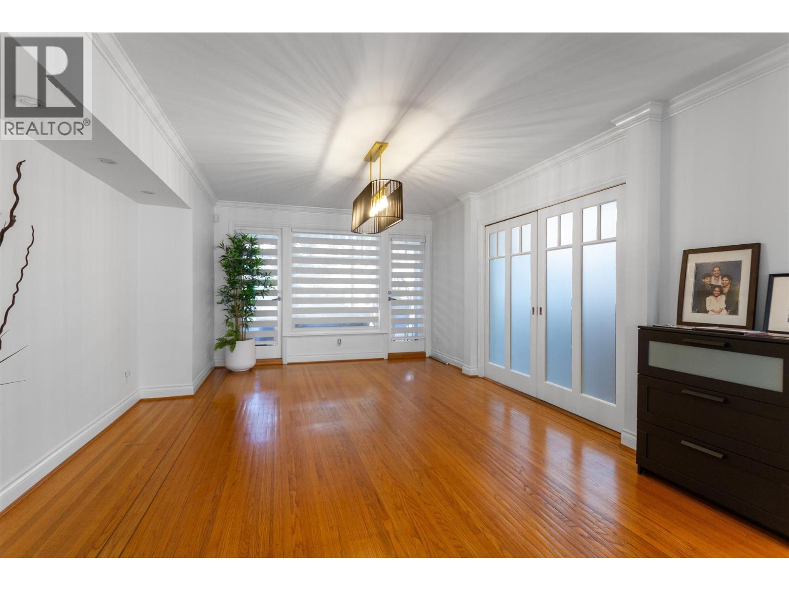 1195 W 50th Avenue, Vancouver, British Columbia  V6P 1B1 - Photo 5 - R3179028