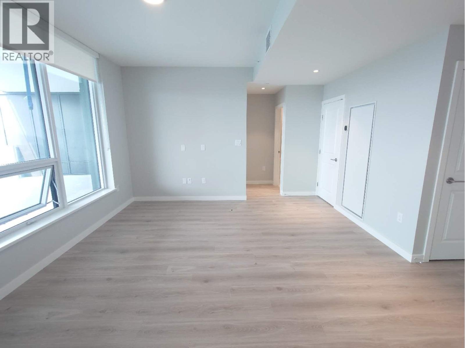 27xx 5938 Olive Avenue, Burnaby, British Columbia  V5H 0M6 - Photo 2 - R3179000