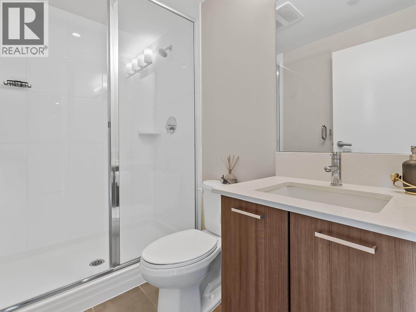 2603 301 CAPILANO ROAD