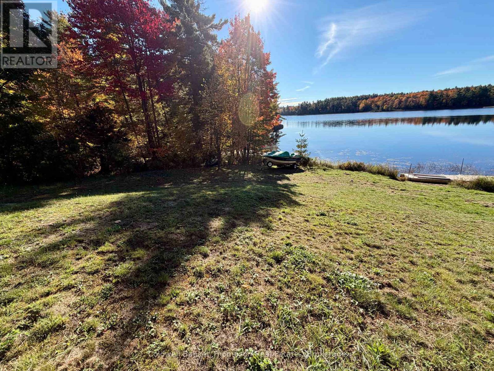 2464 Smith Bay Road N, Parry Sound Remote Area, Ontario P0G 1A0 - Photo 9 - X14122530
