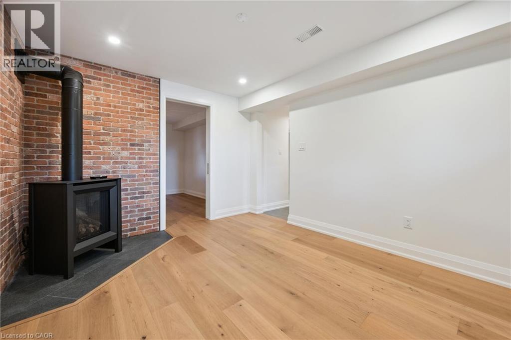 631 Guelph Line, Burlington, Ontario  L7R 3M7 - Photo 31 - 40874397