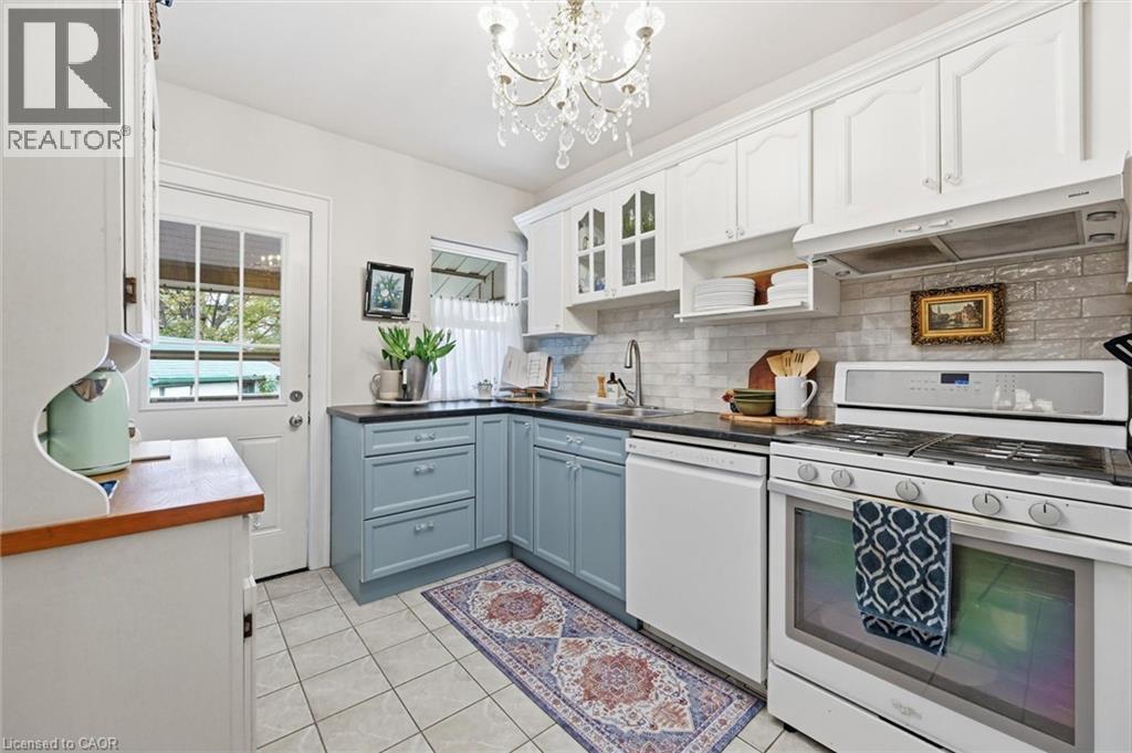158 London Street S, Hamilton, Ontario  L8K 2G9 - Photo 15 - 40873850