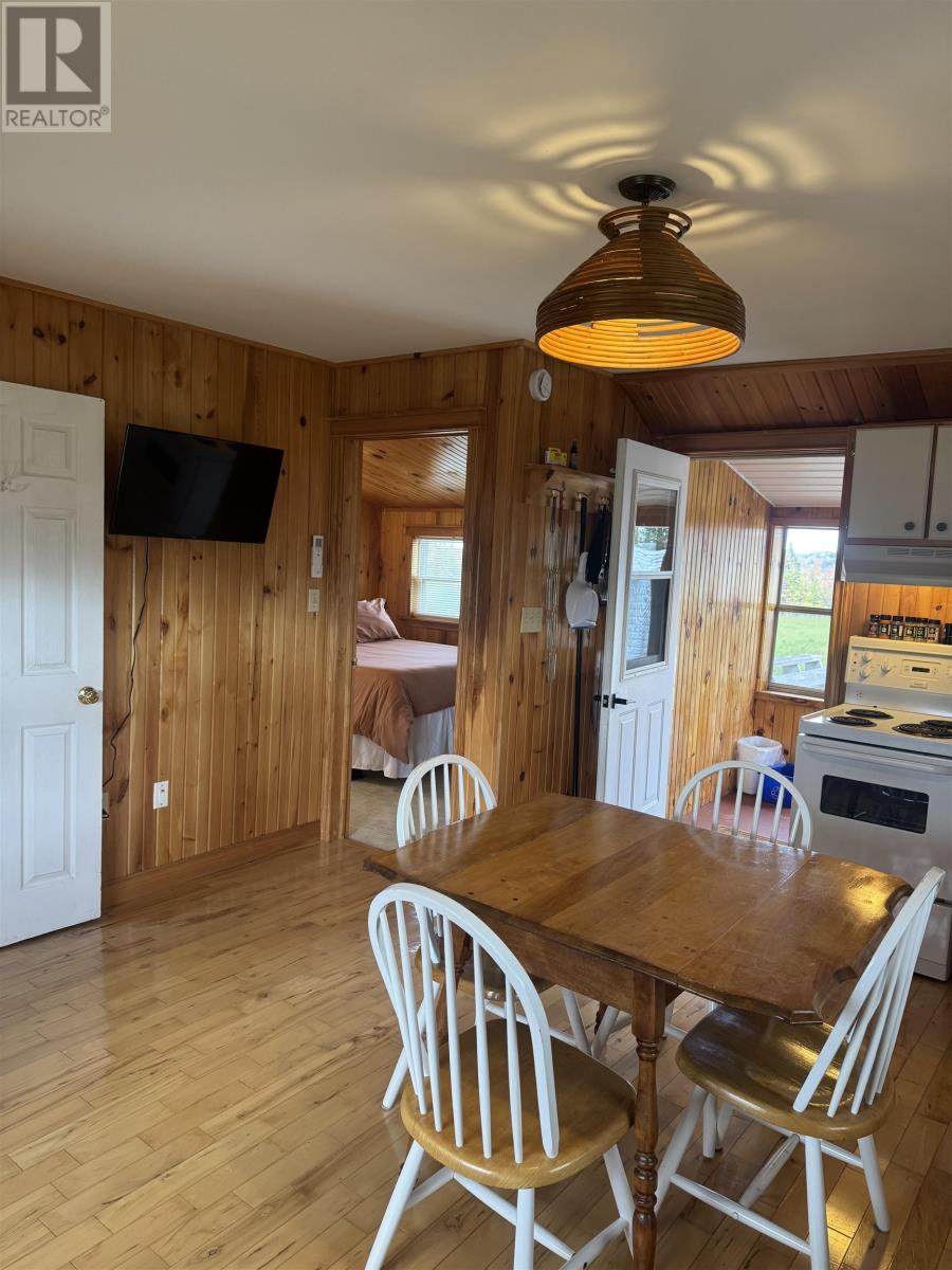 5864 St Peters Road, St. Peters Bay, Prince Edward Island  C0A 2A0 - Photo 6 - 202626766