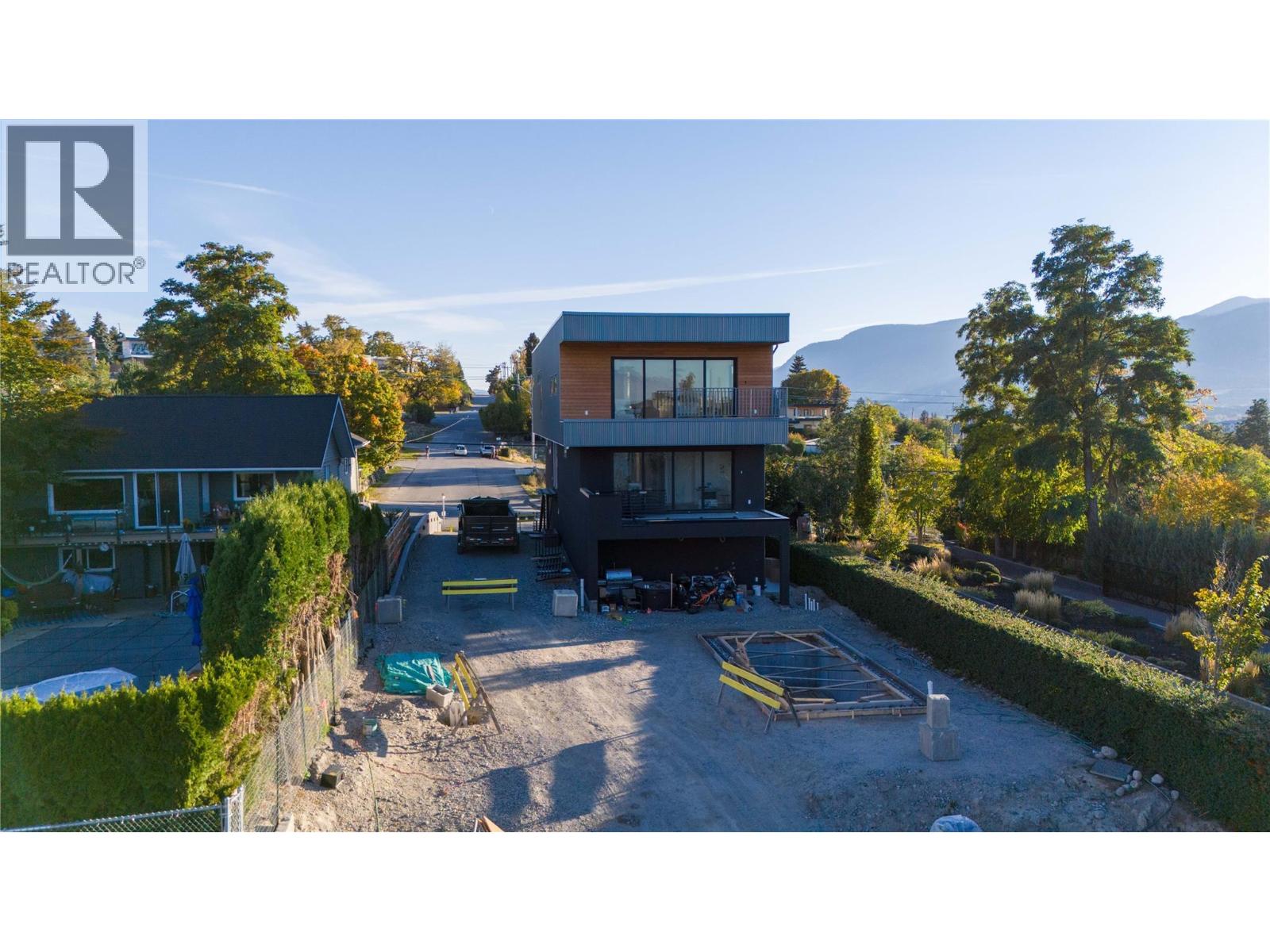 591 Vancouver Avenue, Penticton, British Columbia  V2A 1A4 - Photo 8 - 10402123