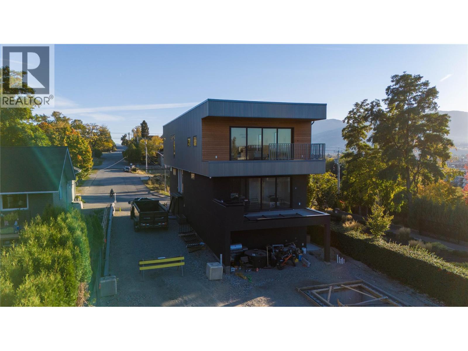 591 Vancouver Avenue, Penticton, British Columbia  V2A 1A4 - Photo 10 - 10402123