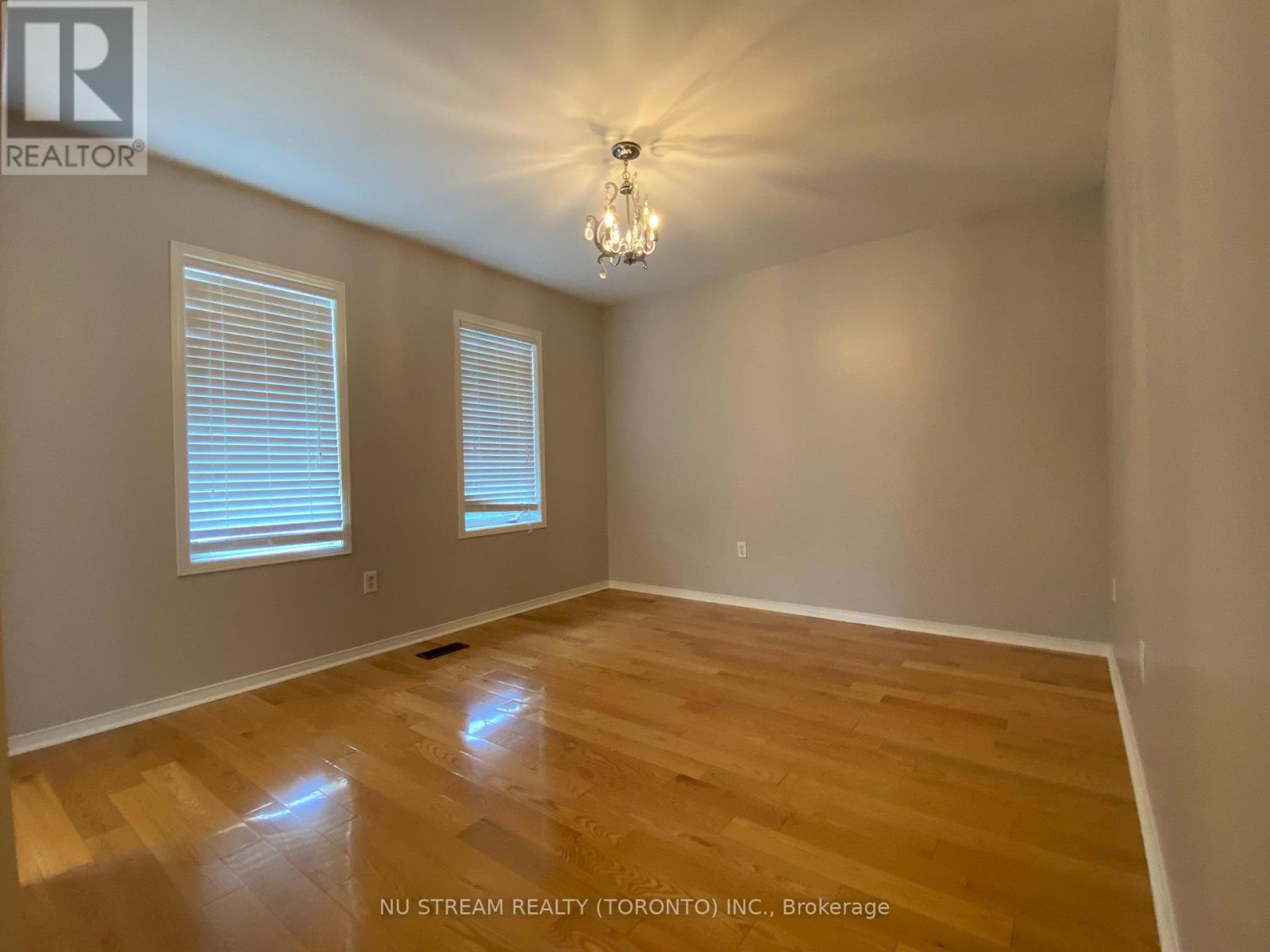 133 Selwyn Road, Richmond Hill, Ontario  L4E 5E5 - Photo 12 - N14122592