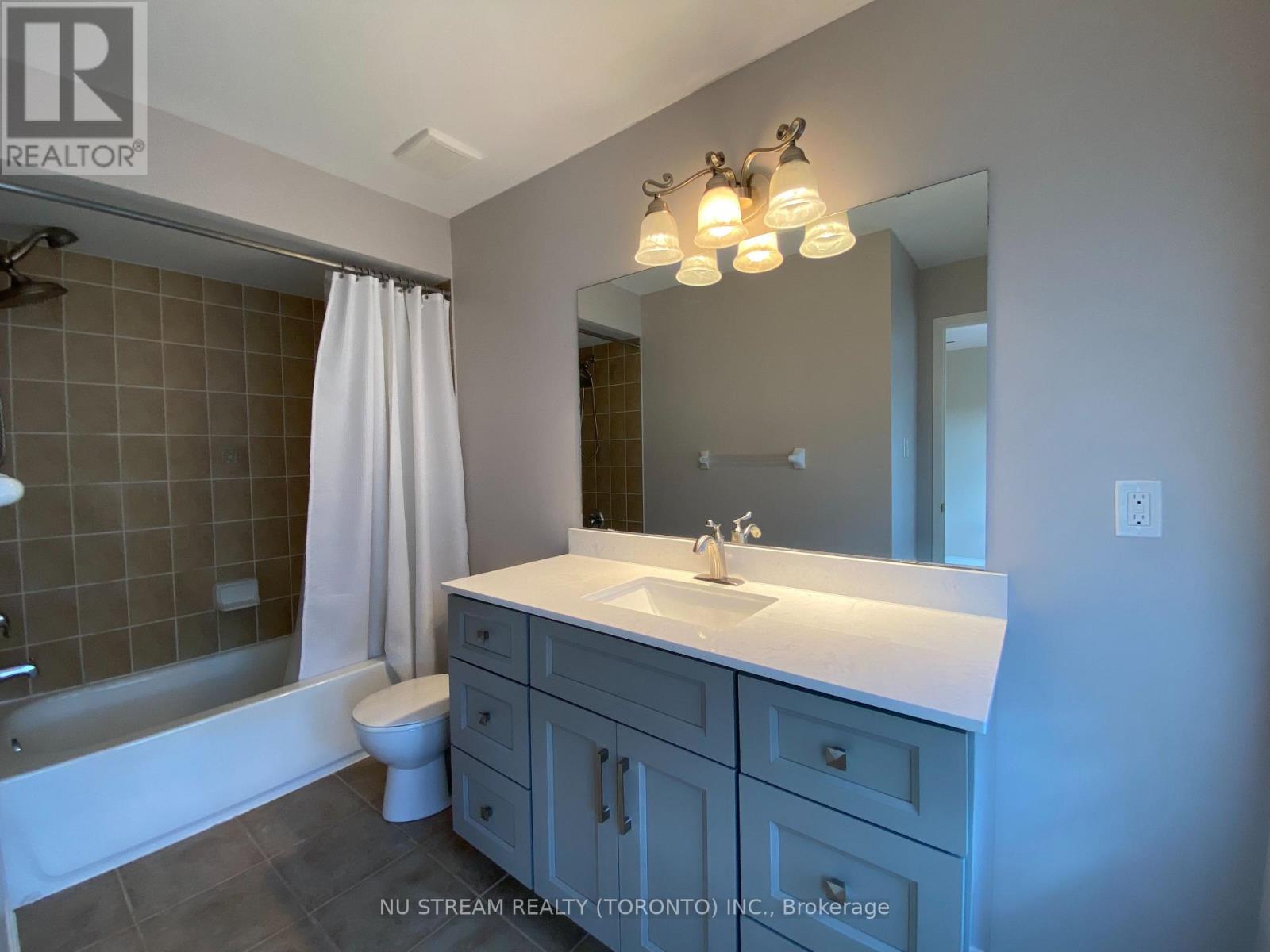 133 Selwyn Road, Richmond Hill, Ontario  L4E 5E5 - Photo 15 - N14122592