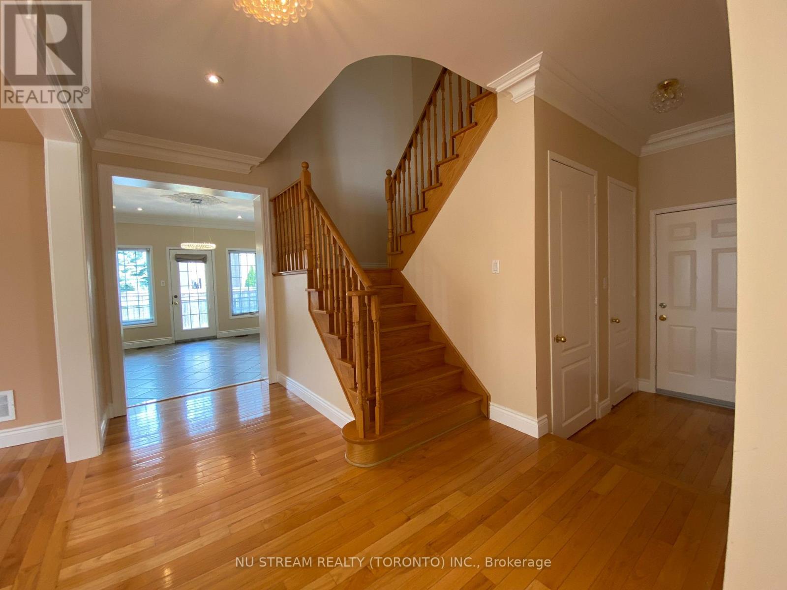 133 Selwyn Road, Richmond Hill, Ontario  L4E 5E5 - Photo 5 - N14122592