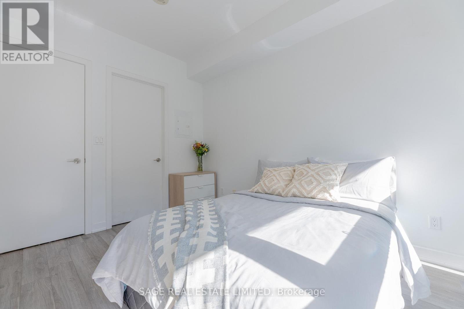 519 - 50 Bruyeres Mews, Toronto (Niagara), Ontario  M5V 0H8 - Photo 12 - C14122596