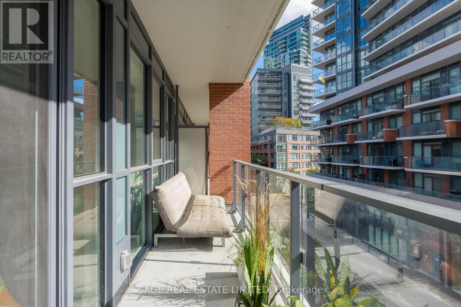 519 - 50 Bruyeres Mews, Toronto (Niagara), Ontario  M5V 0H8 - Photo 19 - C14122596