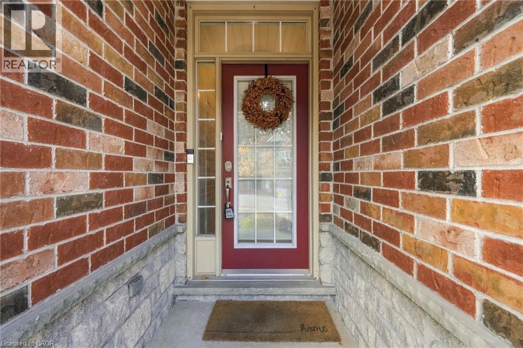 8 Goldenview Court, Waterdown, Ontario  L8B 0L2 - Photo 2 - 40874329
