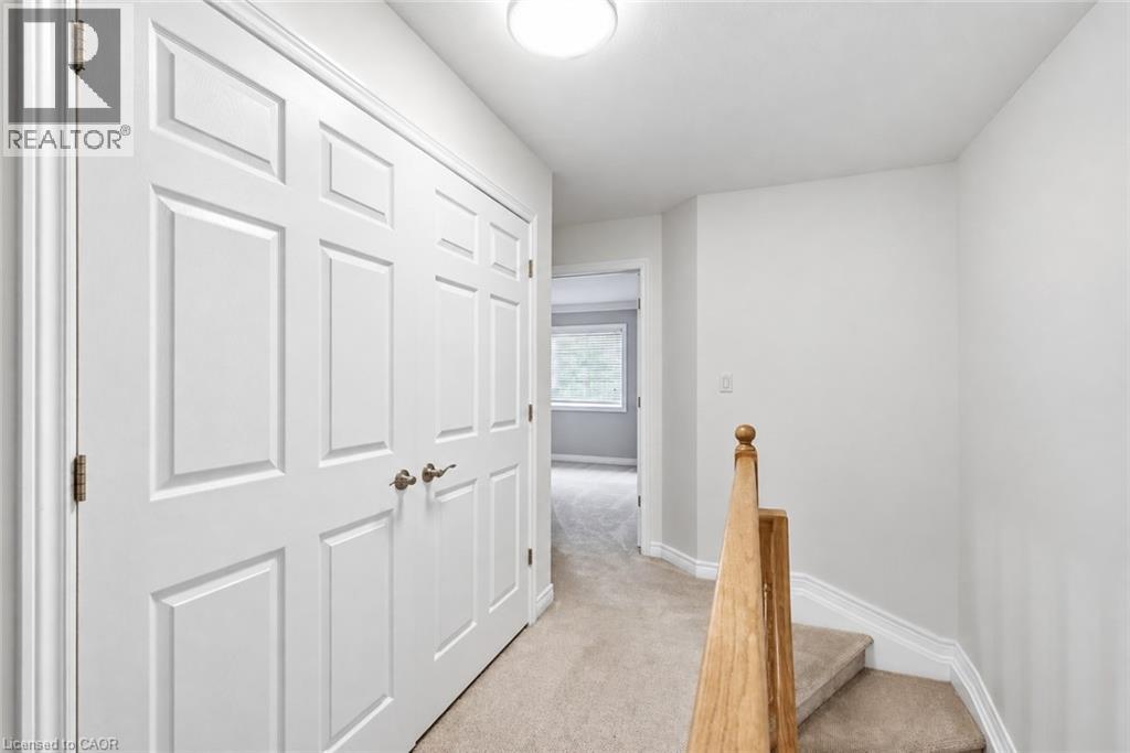 8 Goldenview Court, Waterdown, Ontario  L8B 0L2 - Photo 19 - 40874329