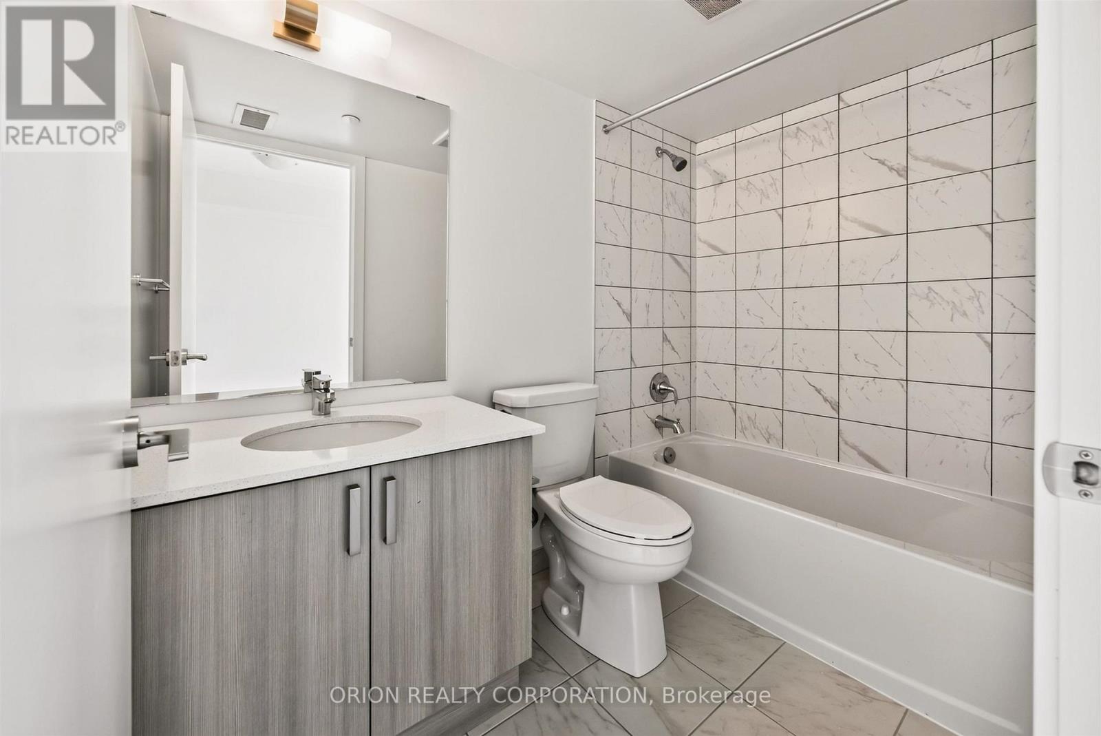 1802 - 1010 Sandy Beach Road, Pickering, Ontario  L1W 0C7 - Photo 5 - E14122620