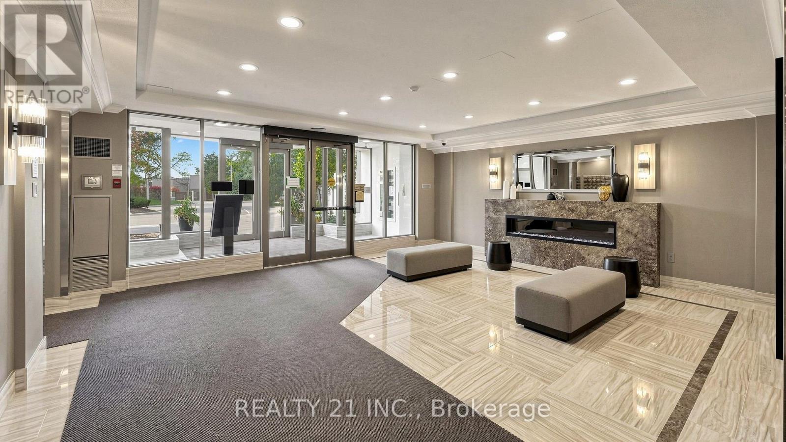 429 - 3 Greystone Walk Drive, Toronto (Kennedy Park), Ontario  M1K 5J4 - Photo 4 - E14122666