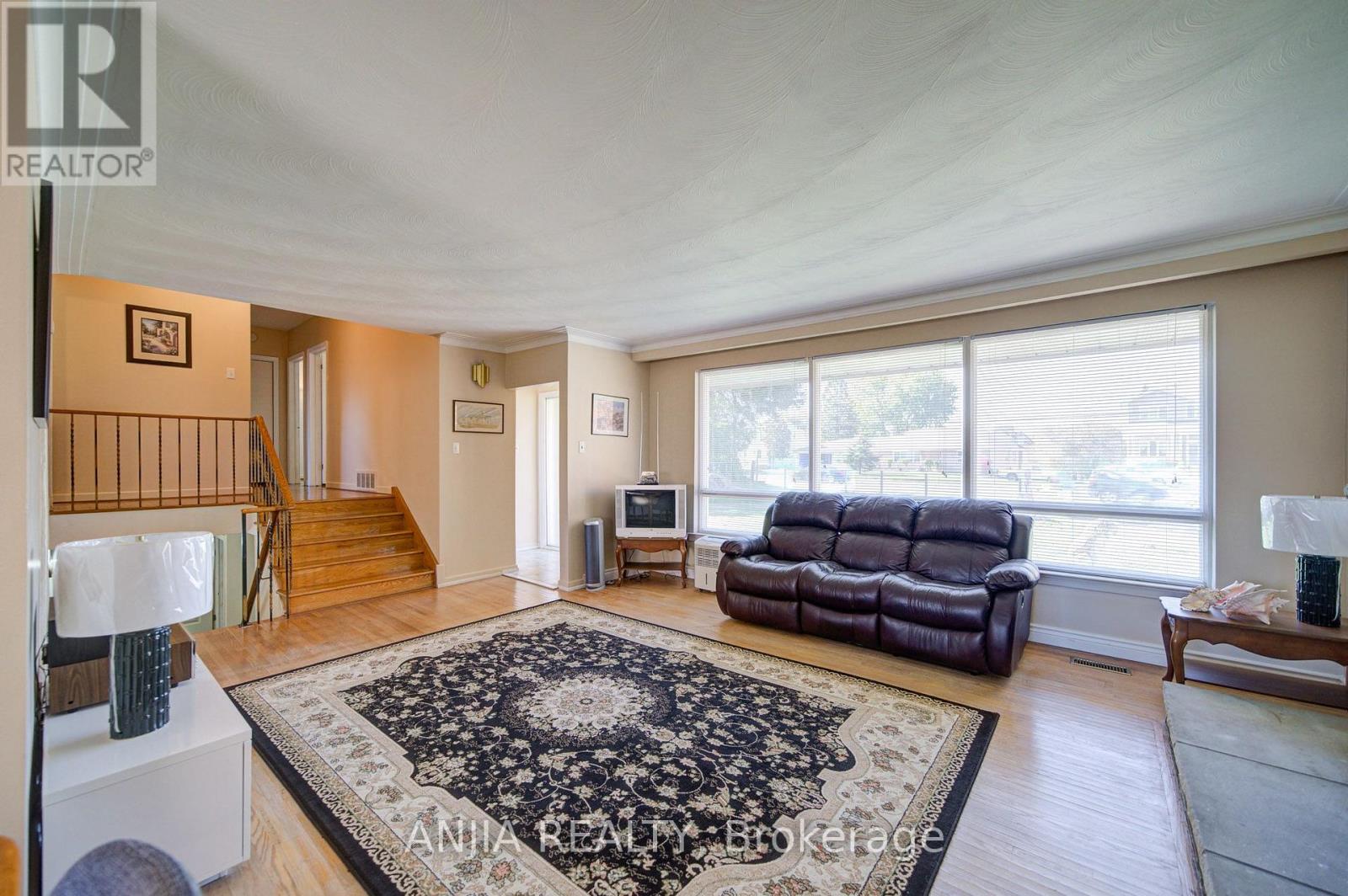 9725 Keele Street, Vaughan (Maple), Ontario  L6A 3Y5 - Photo 33 - N14122638