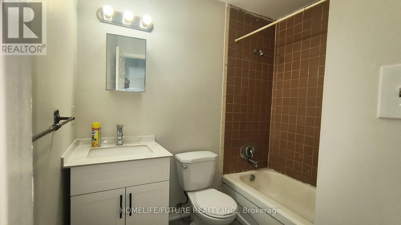 405 - 560 Bloor Street E, Oshawa, Ontario  L1H 3N2 - Photo 19 - E14121296