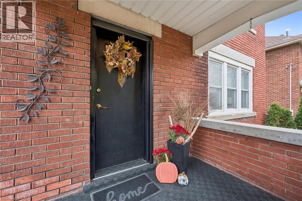 36 Dane Street, Kitchener, Ontario  N2H 3H7 - Photo 4 - 40873420