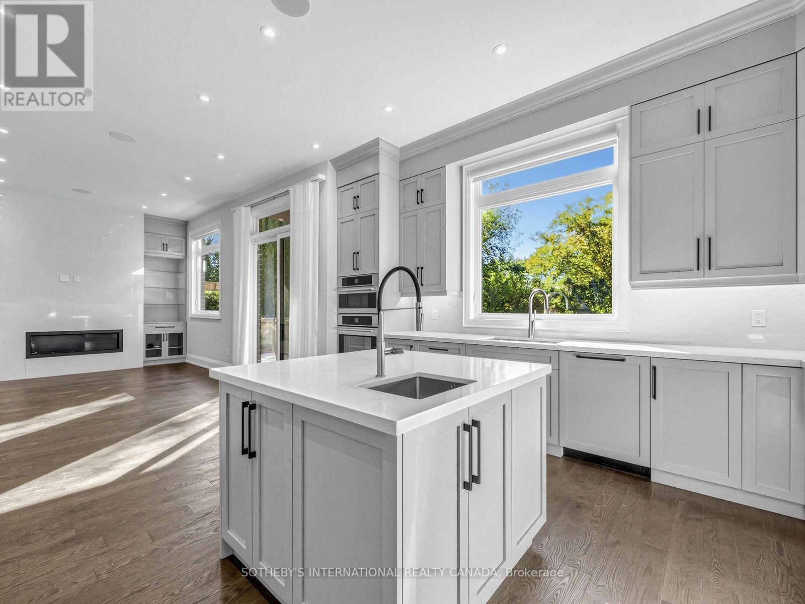 4 Birchlawn Avenue, Toronto, Ontario  M1N 1H9 - Photo 29 - E14122478