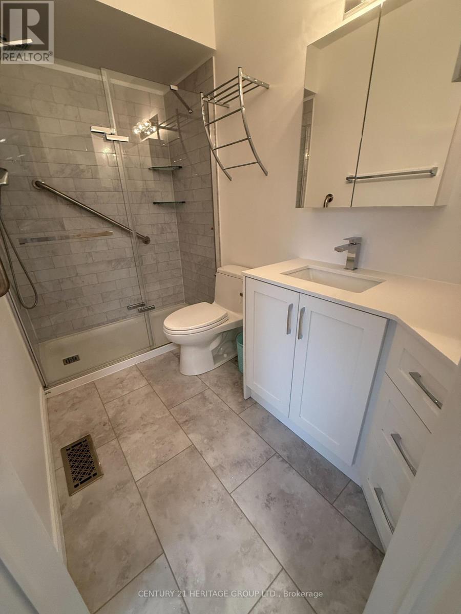 5 - 137 Hall Street, Richmond Hill, Ontario  L4C 4N9 - Photo 9 - N14116086