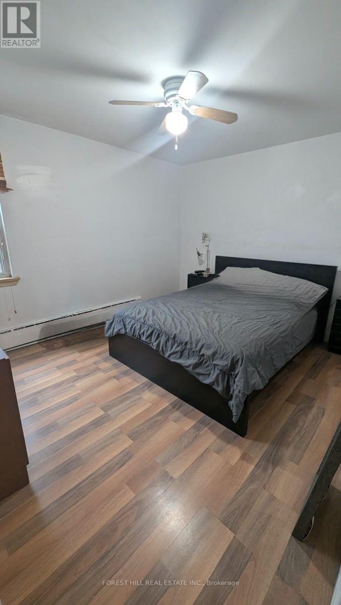 305 - 55 Neptune Drive, Toronto, Ontario  M6A 1X2 - Photo 9 - C13699772
