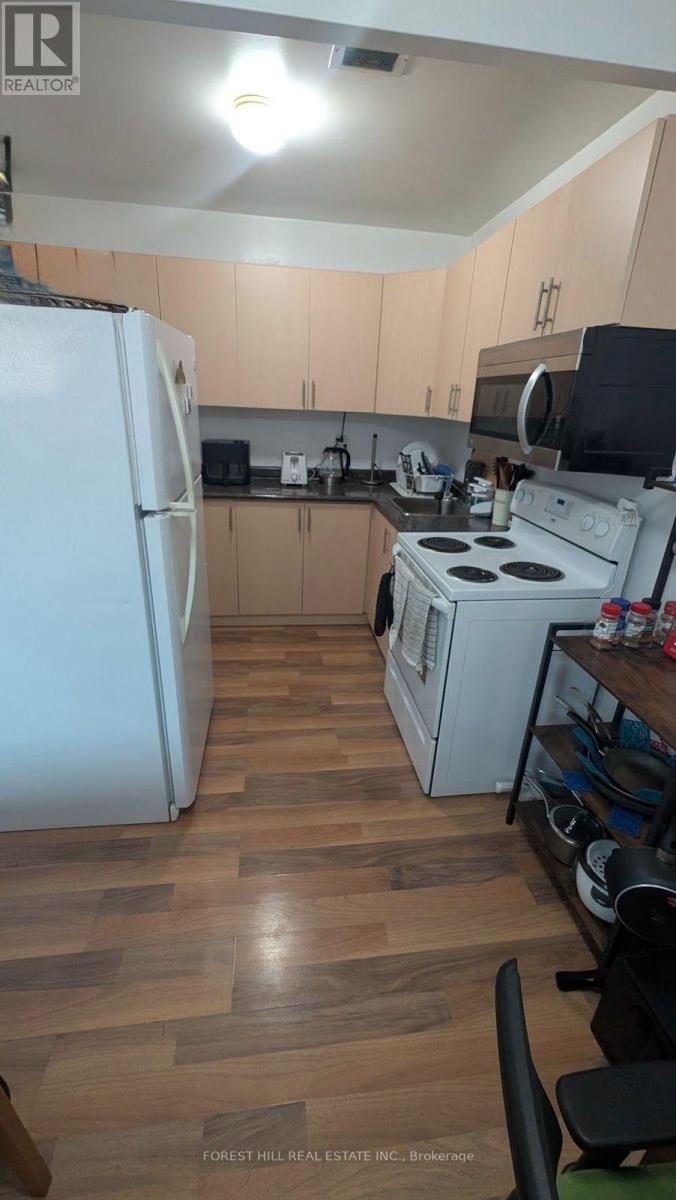 305 - 55 Neptune Drive, Toronto, Ontario  M6A 1X2 - Photo 2 - C13699772