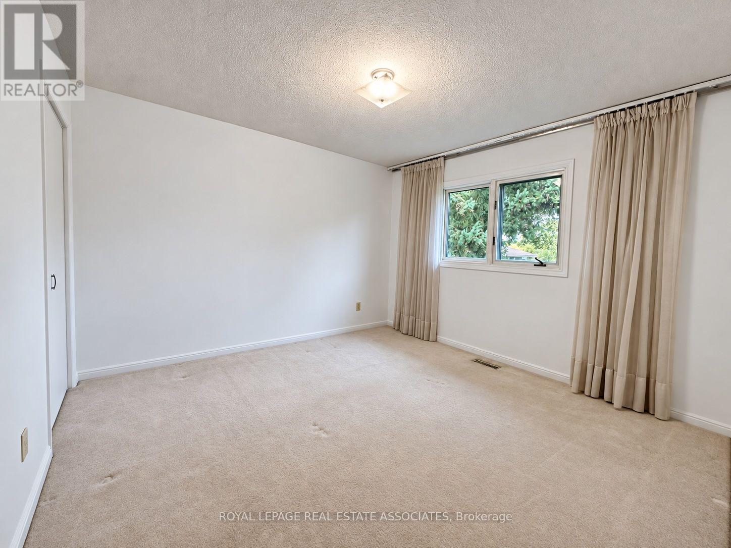 2529 Claymore Crescent, Mississauga, Ontario  L5C 3A2 - Photo 32 - W14120846