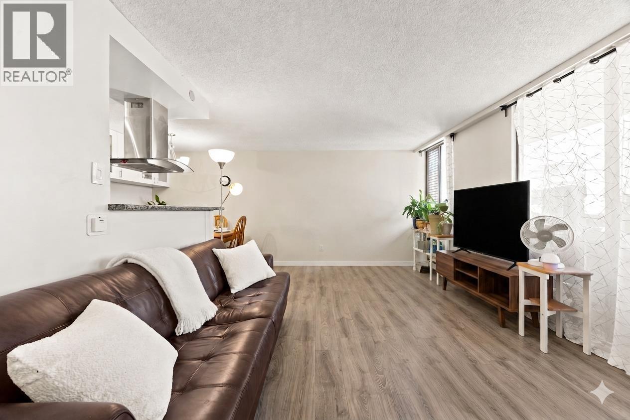 1202 6759 Willingdon Avenue, Burnaby, British Columbia  V5H 3Y9 - Photo 8 - R3178786